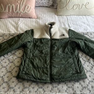 Women’s North Face Jacket